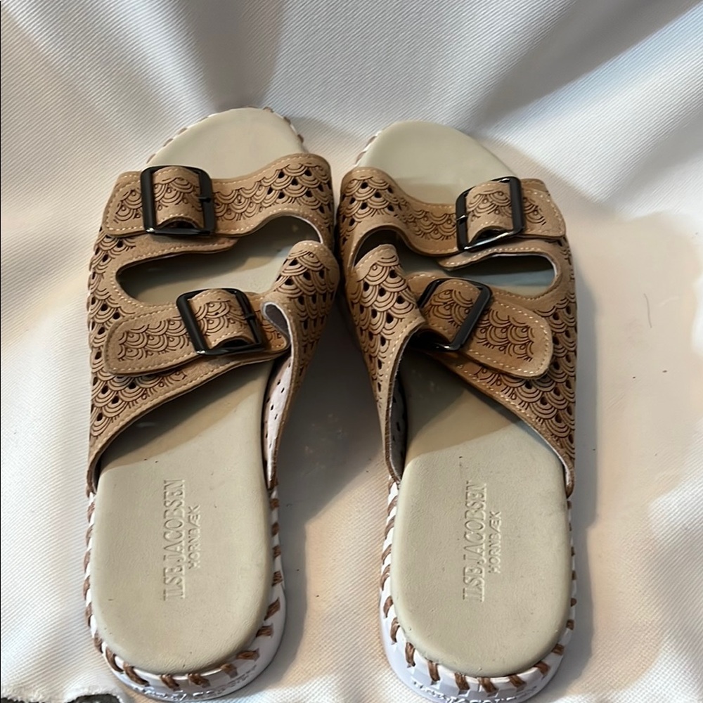 Ilse Jacobsen Brown Sandals with Buckle Accents